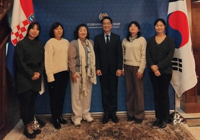 Održavanje sastanka K-inicijative i pododbora za korejski jezik i korejske studije